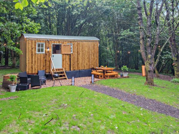 Shepherd's huts