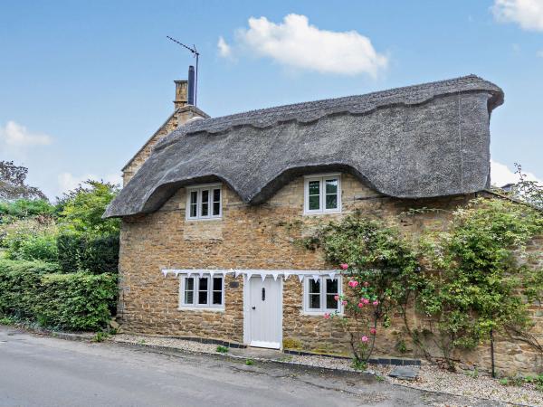 Thatched cottages